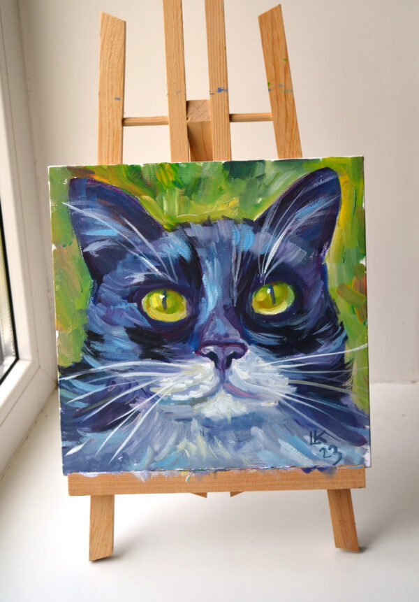 Original painting of a tuxedo cat by Lada Kholosho. One-of-a-kind oil artwork on canvas board (25x25 cm) featuring bold brushstrokes and captivating yellow-green eyes. Signed and shipped with a certificate of authenticity.