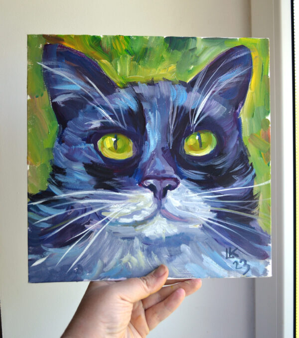 Original painting of a tuxedo cat by Lada Kholosho. One-of-a-kind oil artwork on canvas board (25x25 cm) featuring bold brushstrokes and captivating yellow-green eyes. Signed and shipped with a certificate of authenticity.