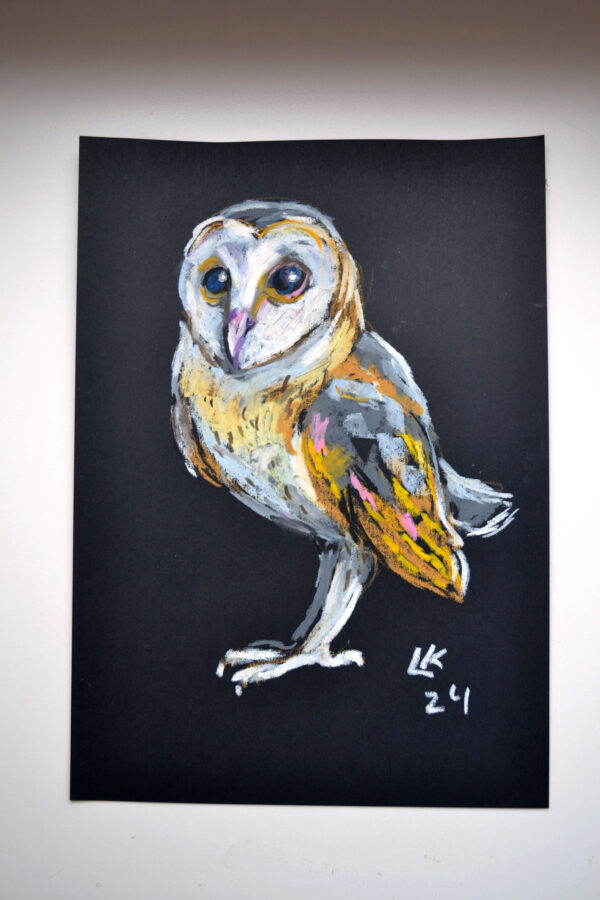 Expressive oil painting of a Barn Owl by Lada Kholosho. One-of-a-kind artwork, unframed, signed, with a certificate. Ships worldwide.
