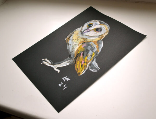 Expressive oil painting of a Barn Owl by Lada Kholosho. One-of-a-kind artwork, unframed, signed, with a certificate. Ships worldwide.
