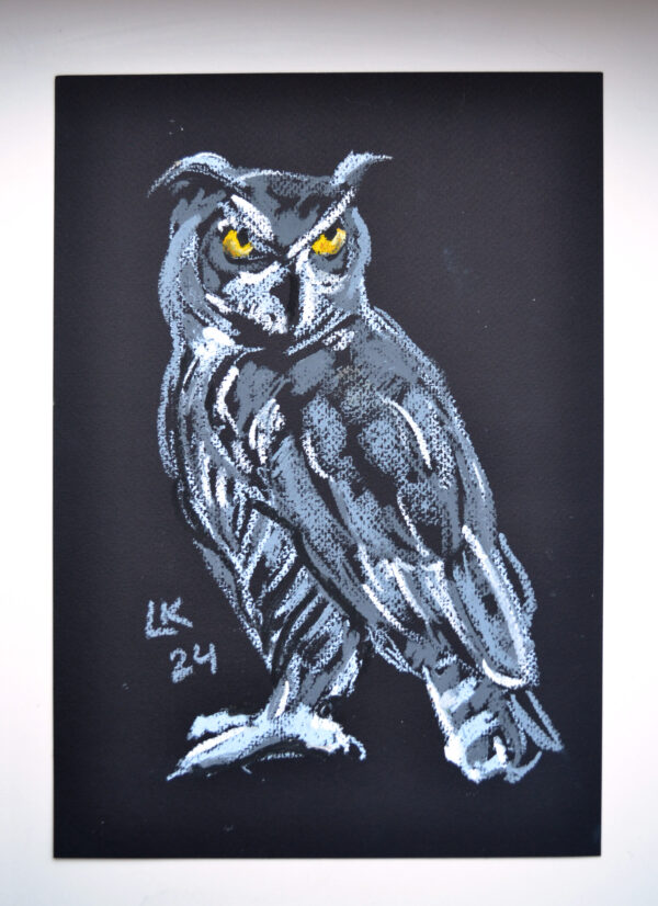 Original oil pastel painting "Great Horned Owl on Black" by Lada Kholosho – bold and dynamic wildlife art, featuring a fierce owl with piercing yellow eyes against a deep black background.