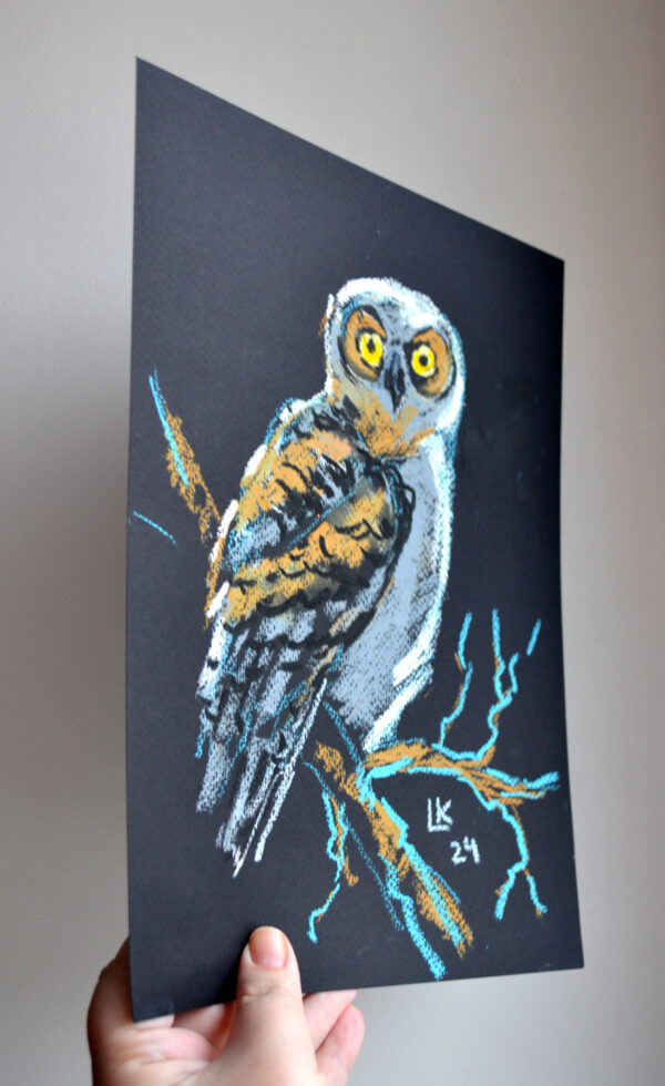 Original oil pastel painting "Owl on a Branch" by Lada Kholosho – expressive wildlife art featuring a curious owl with vivid yellow eyes against a deep, dark background.